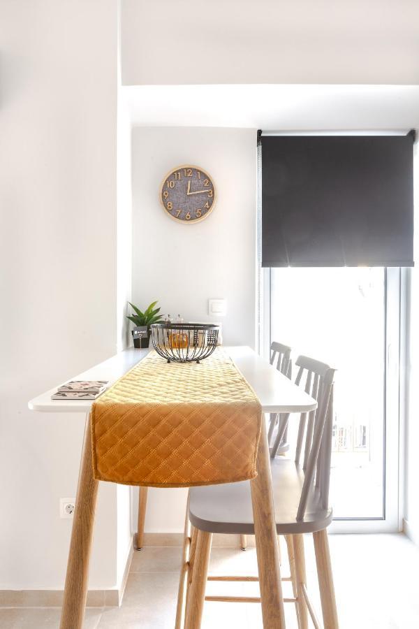 Aegean Pearl Apartment พีเรียส ภายนอก รูปภาพ